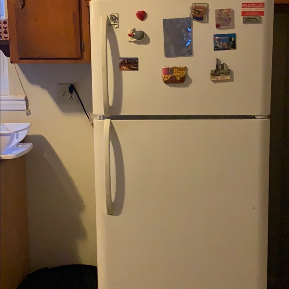 Refrigerator